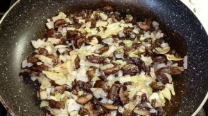 Салат с Языком и Маринованным Огурцом