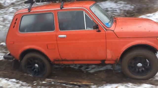 Нива 1.6 (215/65/16 Бел-217) смотреть онлайн