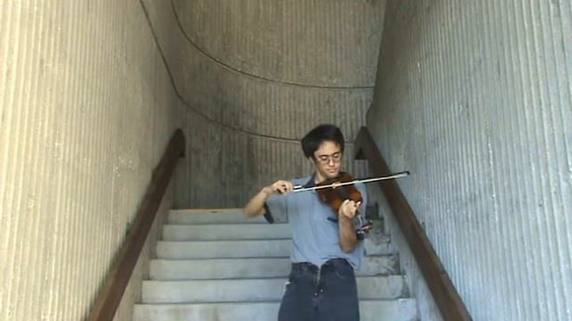 Violin Practice in Echo Room 2 смотреть онлайн