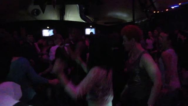 Lazaro Silvera at Lookin Rooms, 17/04/2015 смотреть онлайн