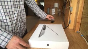 FULL SPEC MacBook Pro 15 Inch 2017 Unboxing | Jake Barefoot