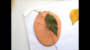 Кулон из полимерной глины с оттиском.Мастер-класс 1 часть