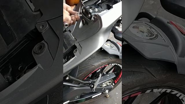gsxs150 tail tidy fender install is done смотреть онлайн