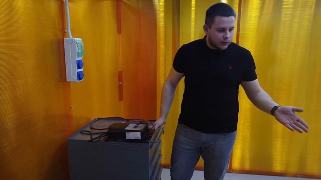 Отличие Li-ion батареи от обычной свинцовой смотреть онлайн