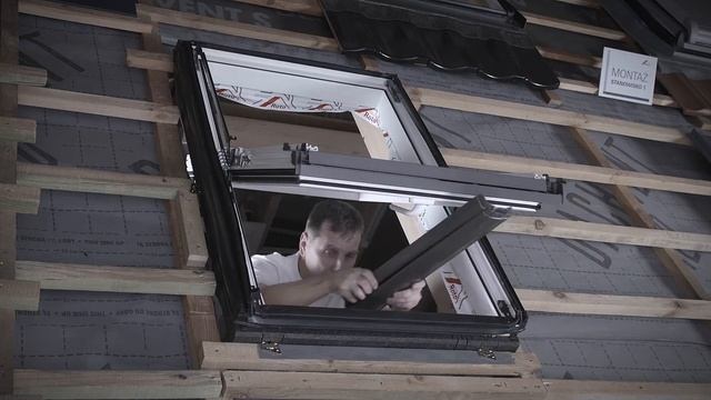 Okna dachowe ROTO - Designo R4 смотреть онлайн