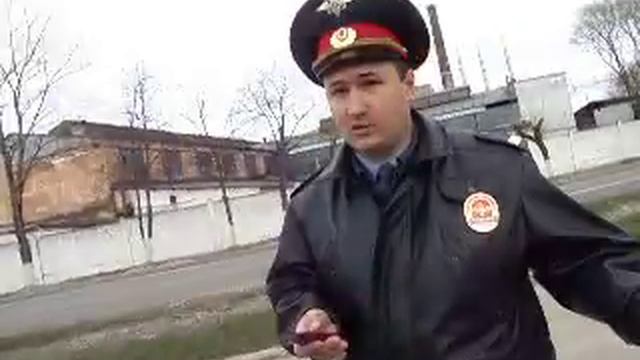 Полиция охраняет общественный порядок
