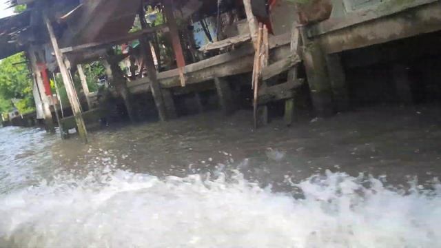 Плавучий рынок Бангкока смотреть онлайн