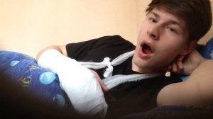 История о том, как я сломал руку))!