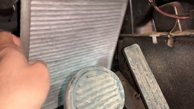 Smart ForTwo 451 how to change cabin filter замена салонного фильтра угольный смотреть онлайн
