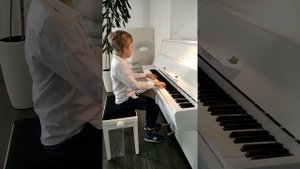 Теличко Ярослав - Ю. Шинкаренко. Слон З сюїти для фортепіано "Подорож у Африку"