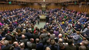 В британском парламенте начинается заседание по вотуму недоверия правительству Терезы Мэй