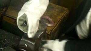 попытка раскрутить пружину.