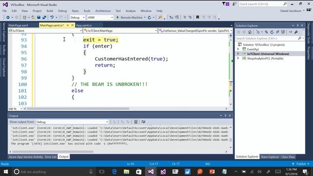 Building a Windows 10 IoT + Azure Cloud Apps смотреть онлайн