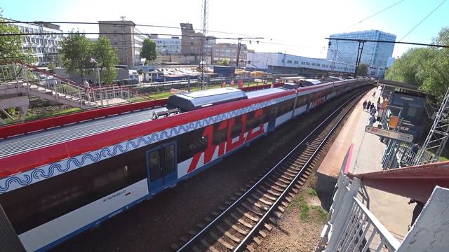 Электропоезд ЭГЭ2Тв-001 «Иволга 3.0» в регулярной эксплуатации с пассажирами на МЦД-2 смотреть онлайн