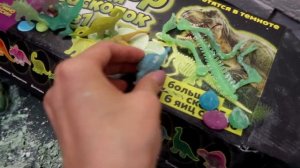 Раскопки DINOHIT / светящиеся Динозавры 7 в 1