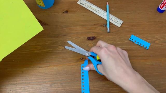 Увлекательная Детская ИГРУШКА своими руками за 5 минут!!! смотреть онлайн