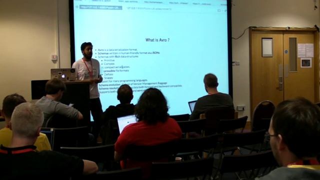 PYCON UK 2015: Getting schemas around semi structured data using Avro смотреть онлайн