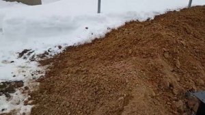 Копаем колодец зимой с подводкой воды в дом,московская область