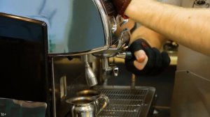 СРАВНЕНИЕ ДЕШЁВОЙ И ДОРОГОЙ КОФЕЙНИ. Как открыть кофейню. Кофейня как бизнес