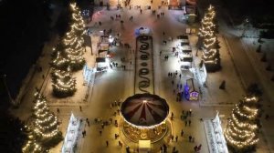 Новогодняя мелодия 14.Relaxing BEAUTIFUL Christmas music _Snowy Christmas Night_ э