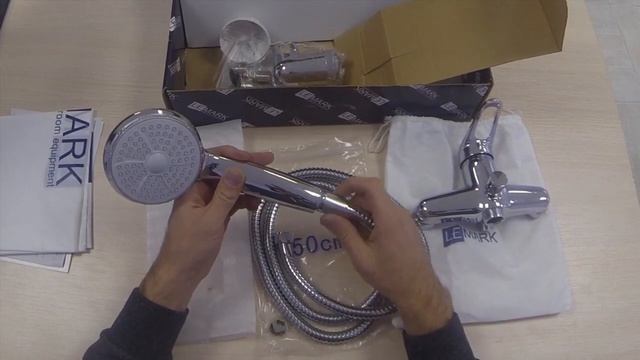 Смеситель для ванны с длинным изливом LeMark LM3101C смотреть онлайн