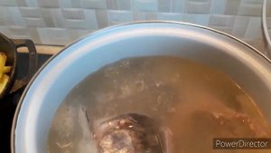 Уха из форели. Как всегда вкусно, сытно и без заморочек.