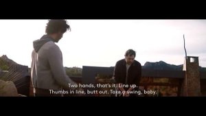 Хавьер Бардем и Дев Патель спорят о гольфе в рекламе Ermenegildo Zegna