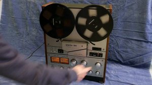 Катушечный магнитофон ИЛЕТЬ-110 стерео с катушками GRUNDIG,солидно.