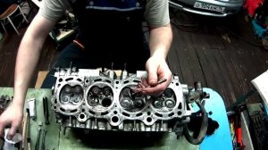 Toyota 3S FE Притирка клапанов+замена колпачков