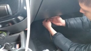 Калина 2 .Очень сильно плавают обороты. Потрачено много денег и времени  а проблема была в......