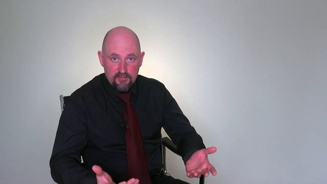 Как познакомиться с сидящей девушкой