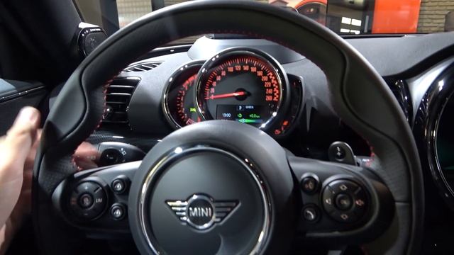 MINI Clubman John Cooper Works (2020) - first look & REVIEW (306 HP) смотреть онлайн