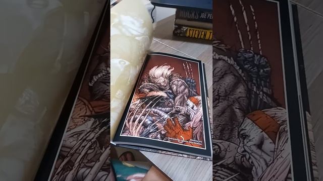 Unboxing Old  Man Logan