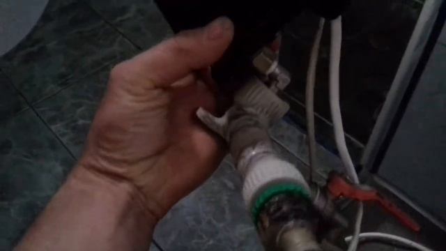 Лайфак как подключить машинку автомат не от водопровода. А от емкости с водой. смотреть онлайн