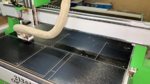 Фабрика Азбука комфорта.Раскрой ЧПУ ЛДСП  EGGER 2800х2070 для корпуса кухни.