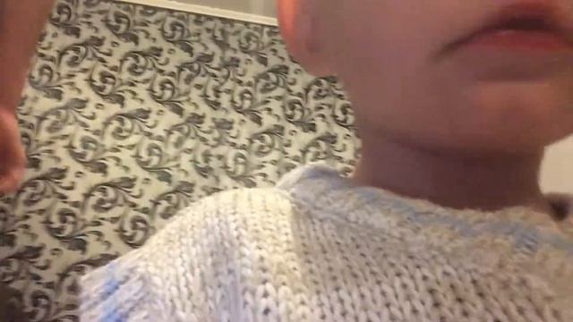 Первый VLOG от Макса | Снимает сам себя на камеру и комментирует | И это в 1 год и 8 месяцев смотреть онлайн