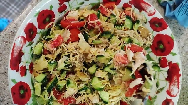 ПП салат с курицей и овощами на ужин. смотреть онлайн