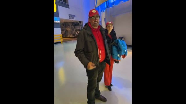 Третий день кругосветной экспедиции Трансглобал. Команда посещает музей и завод Форда в Детройте смотреть онлайн