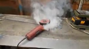 Болгарка испустила дух?