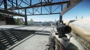 Playing With Strangers : Escape From Tarkov