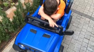 Yusuf ve Fatih selim akülü arabalarıyla yarış yaptılar ama hep kavga ettiler?