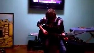 кузнечик на электрогитаре