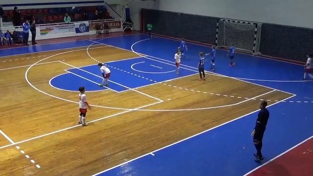 2. Металлург - ДВУФК-09 (1 тайм) смотреть онлайн