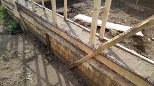 КАК СДЕЛАТЬ ДЕШЕВУЮ БАНЮ СВОИМИ РУКАМИ ЧАСТЬ 4 #баня #опилкобетон #опилки