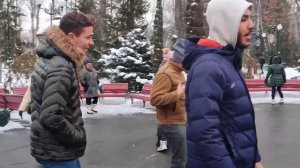 ЗА ТВОЮ КРАСИВУЮ УЛЫБКУ! ТАНЦЫ В ПАРКЕ ГОРЬКОГО ХАРЬКОВ СЧАСТЛИВЫЕ ДНИ