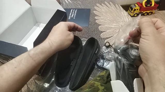 Свершилось! Я купил бритву Philips S5588/38 смотреть онлайн