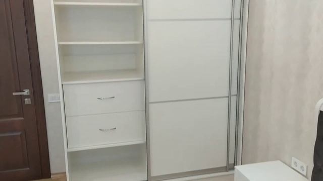 Шафа-купе наповнення ДСП Еггер.