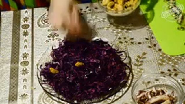 Салат с морепродуктами Подводное царство / Salad Underwater Kingdom смотреть онлайн