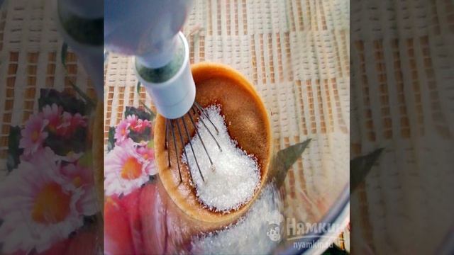 Кофейный десерт с вафельной крошкой