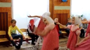 Танец "Русские матрёшечки"